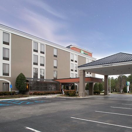 Holiday Inn Express - Chester By Ihg Buitenkant foto