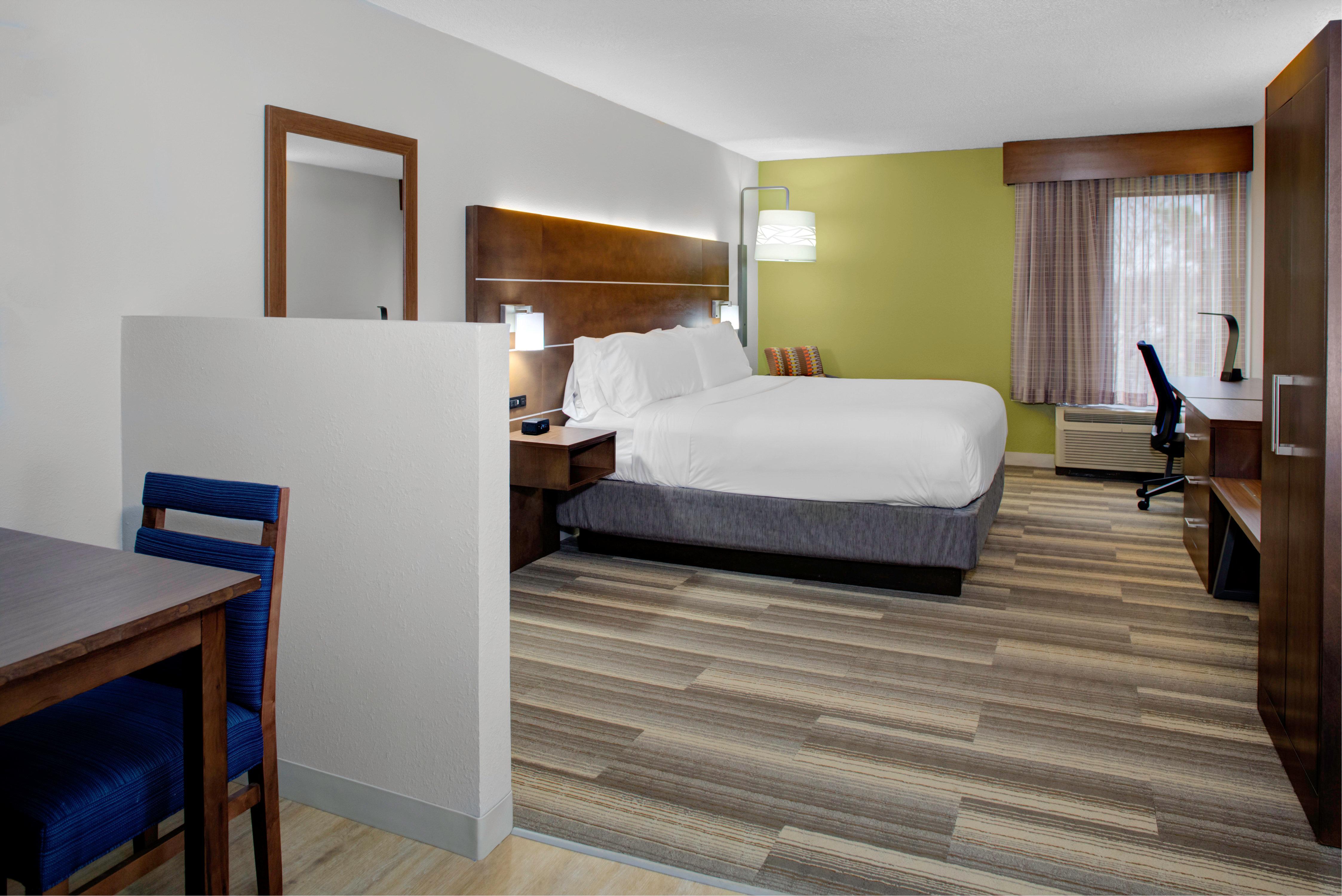 Holiday Inn Express - Chester By Ihg Buitenkant foto
