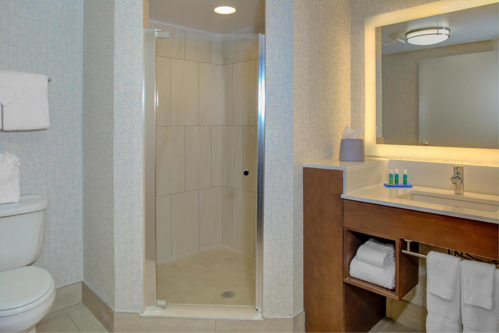 Holiday Inn Express - Chester By Ihg Buitenkant foto