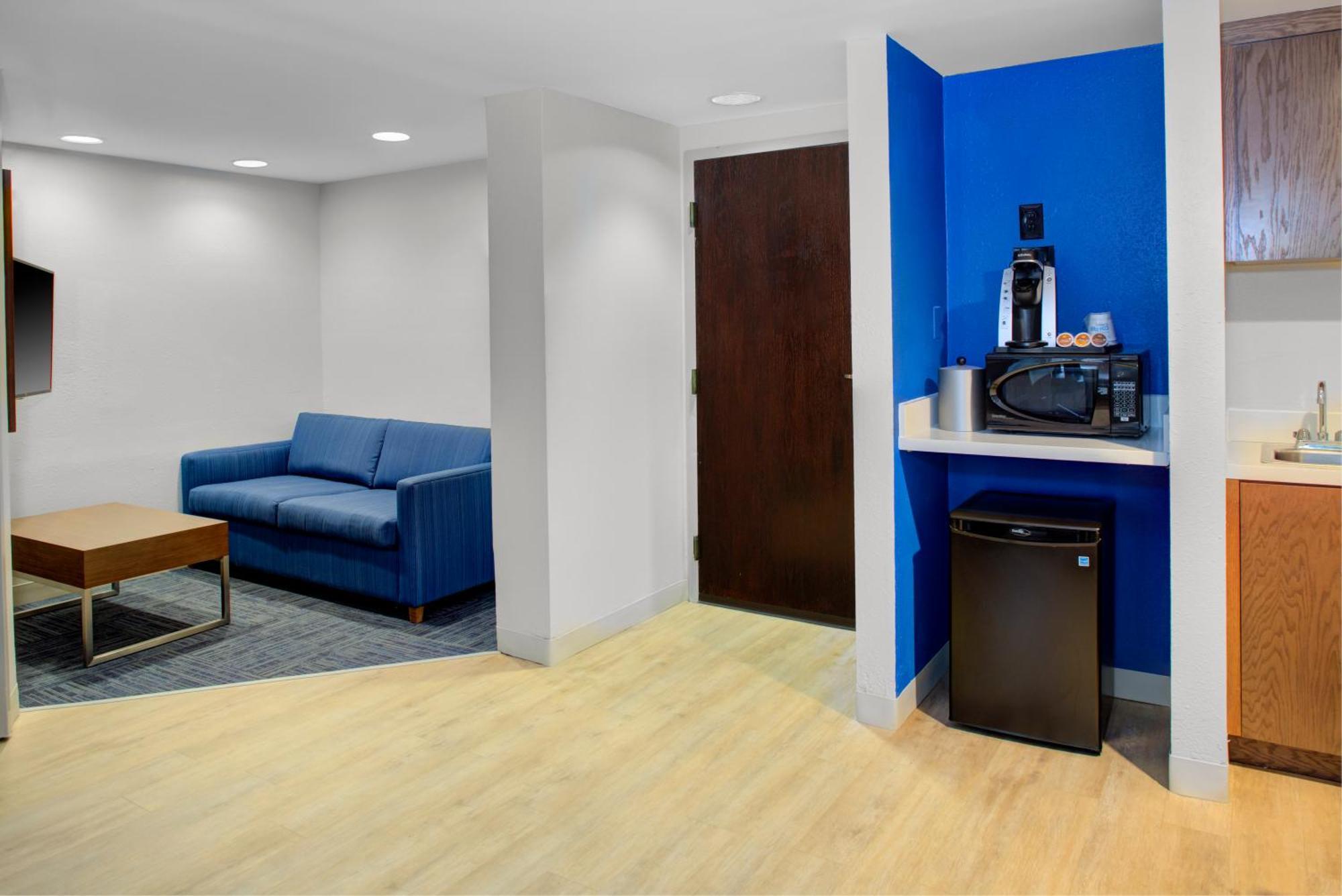 Holiday Inn Express - Chester By Ihg Buitenkant foto